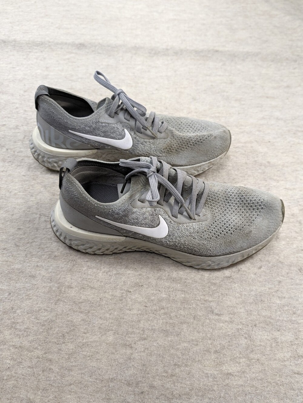 Nike React Light Gray White Running Shoes Lightweight Women's 8.5 Eu 40
